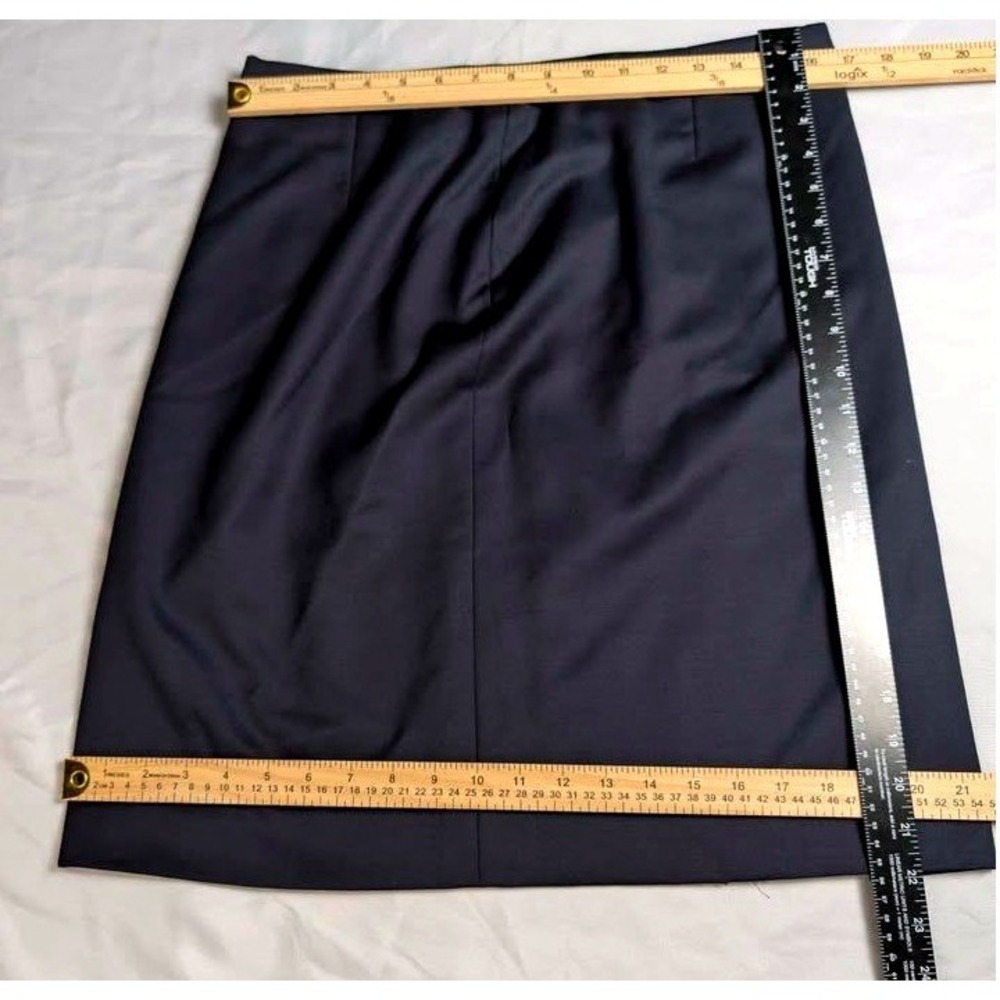 Brooks Brothers 346 Pencil Skirt ~ Size 12 ~ Navy Blue ~ 100% Wool - Picture 5 of 10